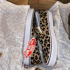 Vans Classic Slip on Leopard *NWT*